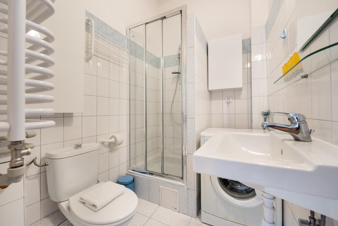 Plac Wilsona 2-Bedroom Apartment Warsawa Bagian luar foto
